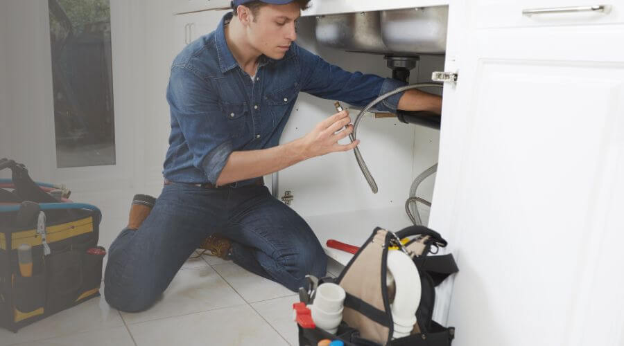 Expert burst pipe repair services in Tatum, TX
